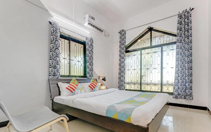 OYO 23160 Designed 2BHK Parra