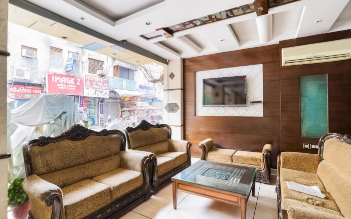 OYO 46221 Hotel Shiv Dev International