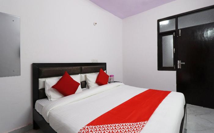 OYO 47524 Hotel Silver keys