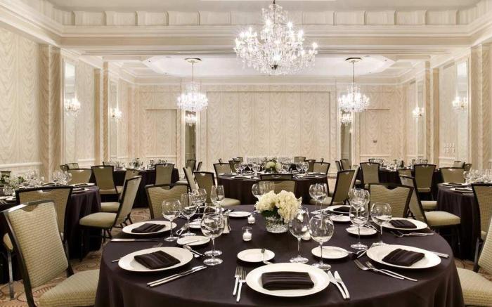 Hilton Orrington Evanston Hotel
