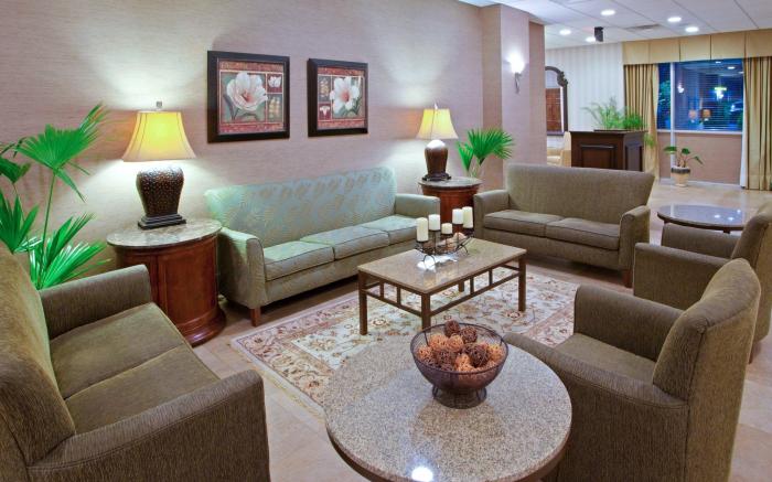 Holiday Inn University Area Charlottesville By IHG