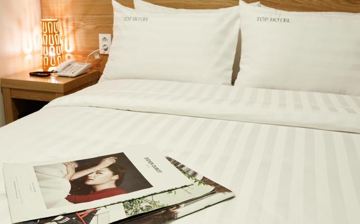 Top Hotel & Residence