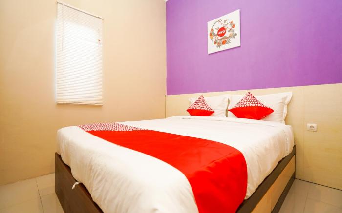 Hotel O Surabaya near Surabaya Town Square formerly Kupang Gunung Residence