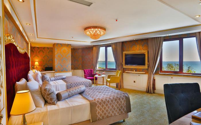 Hotel Emirhan Palace