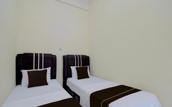 Hotel O Pekanbaru near Mall Ciputra Seraya formerly Lotus Inn