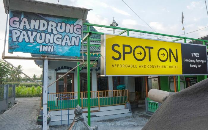 Hotel O Gandrung Payungan Family InnNearStasiun Banyuwangi Kota