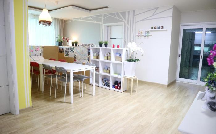 Incheon Airport Mr.Kim Guesthouse