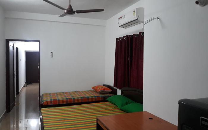  Next to Sankara & Behind Apollo Hospital -Temple 