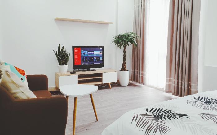 Center Hanoi rooms, free wifi, netflix tv washer