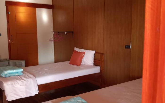 Twin  bed in Nan Sukkho Homestay
