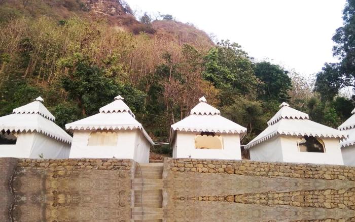 MORNI HILLS RESORT