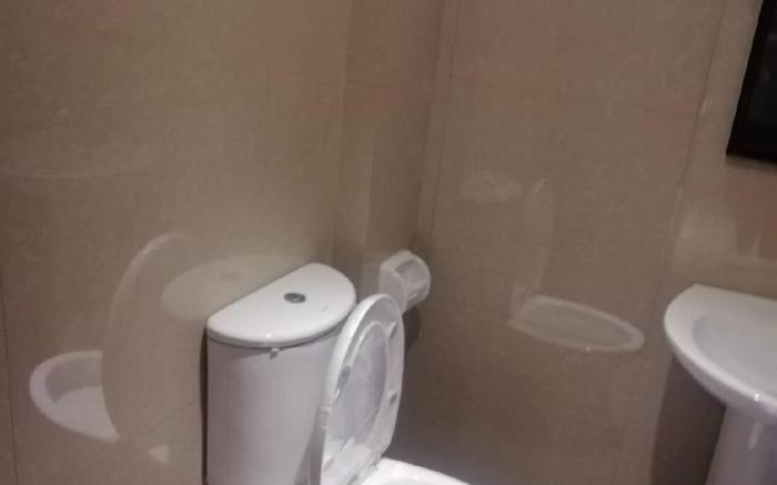 The Only Place Inn- Room 4