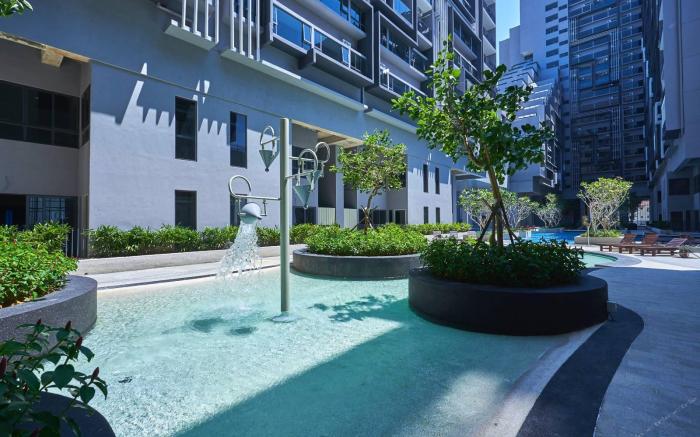 MWHolidayA2407【Modern Suites】Sea+Pool View