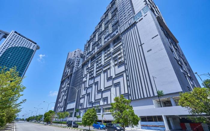 MWHolidayA2407【Modern Suites】Sea+Pool View