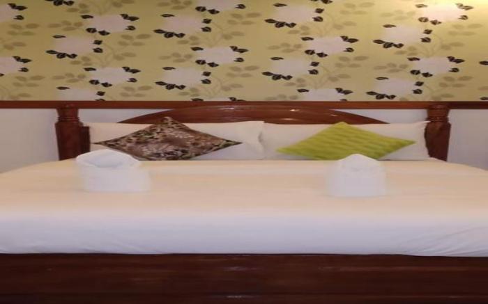 Double Deluxe Room (overlooking sea view)