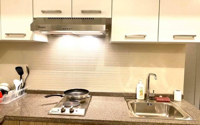 Family/Barkada Home For RENT @Quezon City, CUBAO