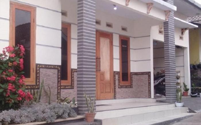 Homestay Cak Dino Bromo