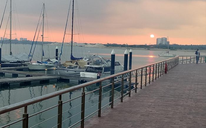 Condo in JB (Country Gardens Danga Bay)