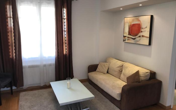 LE ROYAL, a high standard flat in sweet Deauville