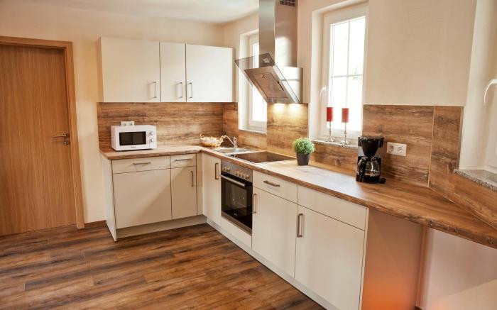 Cosy and modern apartment Frog King