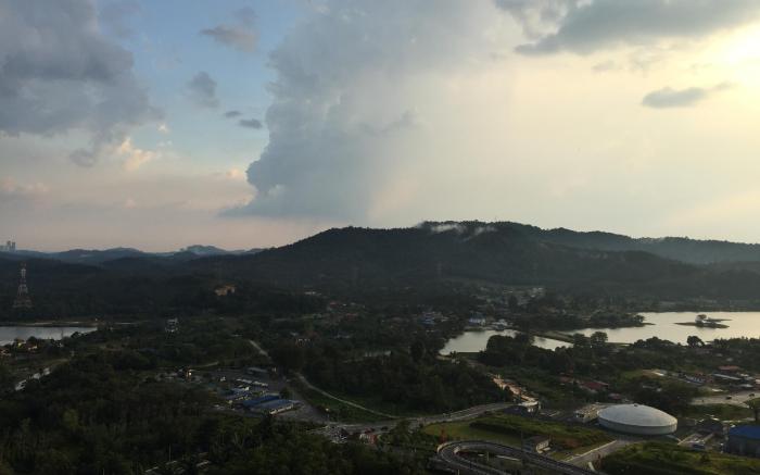 Southville Stay 2 @ Savanna Executive Suite