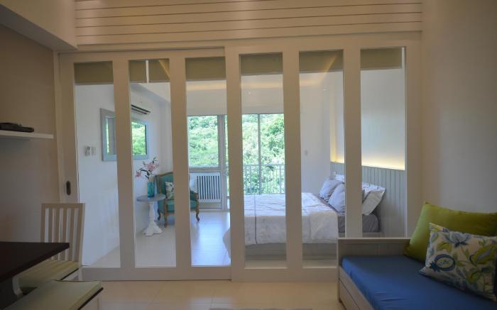 Chic 1BR @ Pico de Loro