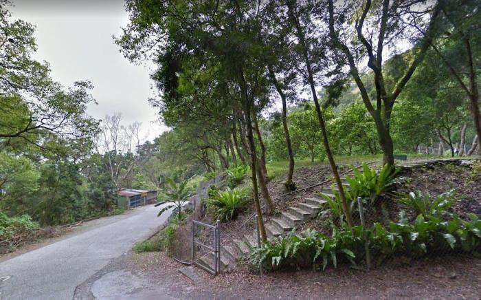 Rustic tiny house w/ two rooms + Oceanside View