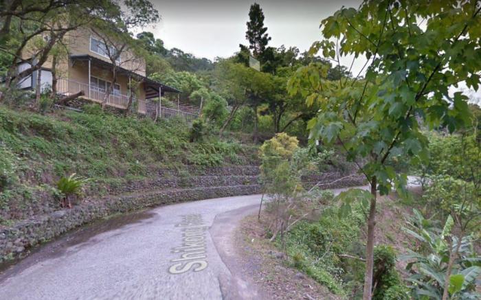 Rustic tiny house w/ two rooms + Oceanside View