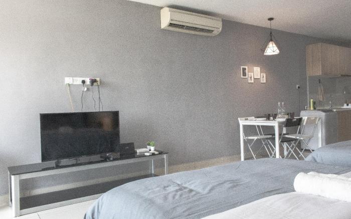 No #1 - Modern Cottage @ KSL City Mall [5 Pax]