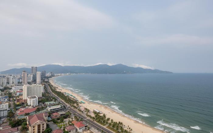 Panoramic At My Khe Beach - Muong Thanh Apartments