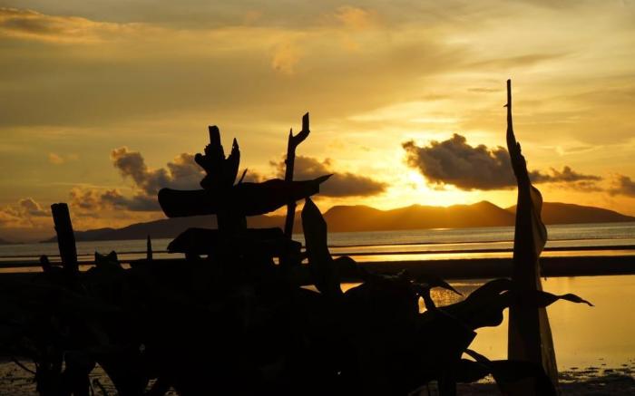 Romantic and relaxing,secluded and intimate place.