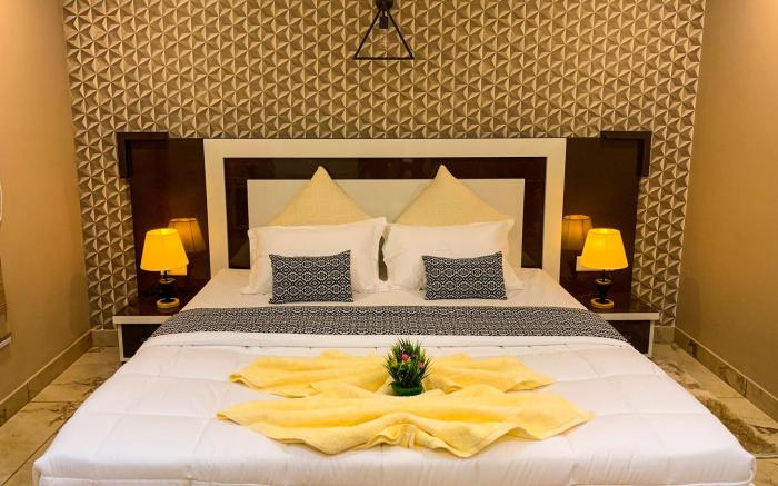 Uptown Boutique Homes: 2BHK with Parking