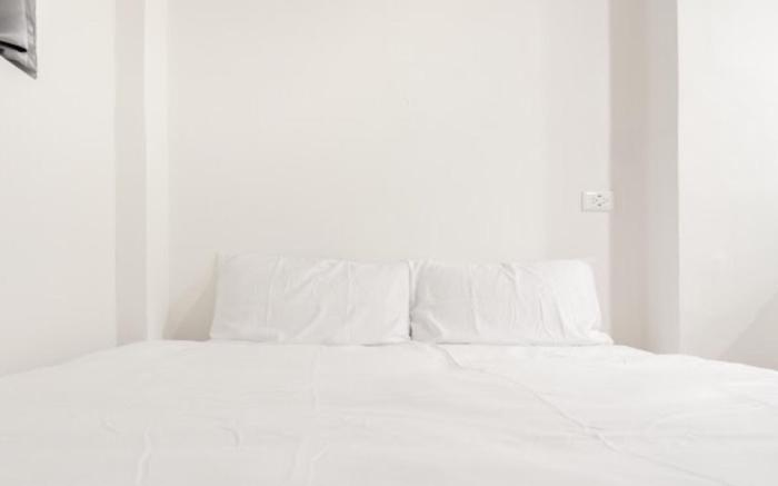 SN3252 Cozy studio in central Taipei 1 min MRT