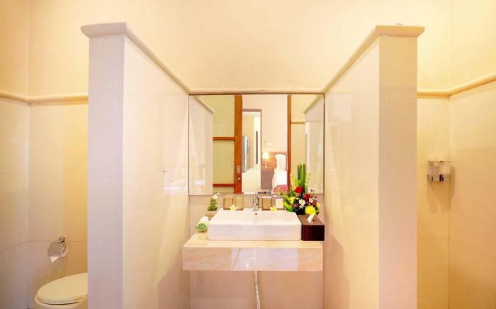 LUXURY VILLA ALESANDRA Seminyak 5min Bike To BEACH