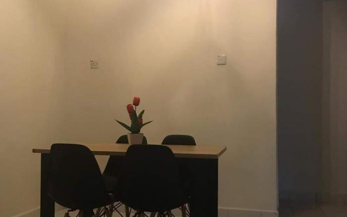 Double Storey Johor Bahru Stadium Homestay