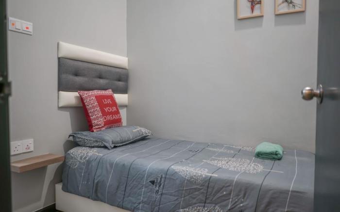 PG6 MODERN HERITAGE HOUSE 6 Room 10pax@Georgetown