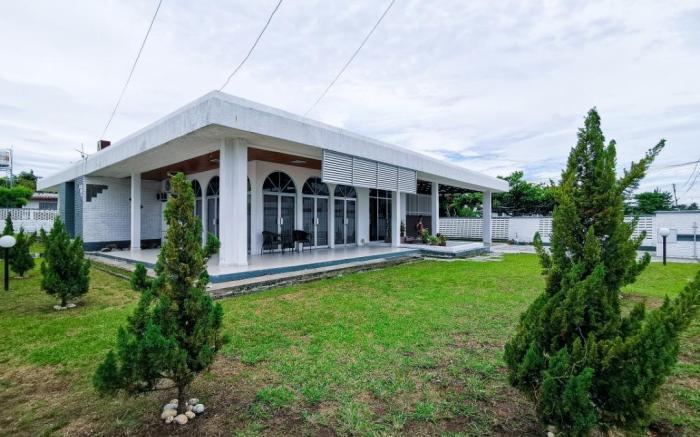 KK Spacious Bungalow