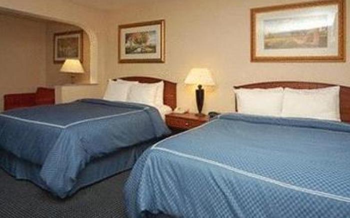 Comfort Suites