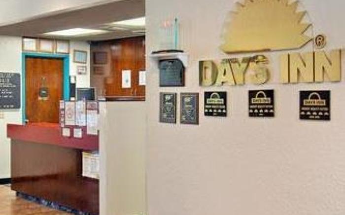 BridgePointe Inn & Suites by BPhotels, Council Bluffs, Omaha Area