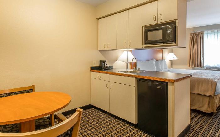 Quality Inn & Suites On The River