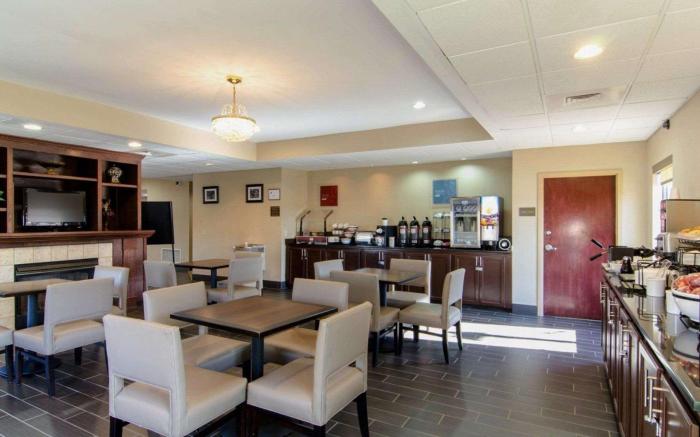 Clarion Pointe Apex – Holly Springs