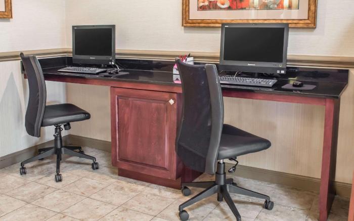 Comfort Suites Chesapeake - Norfolk