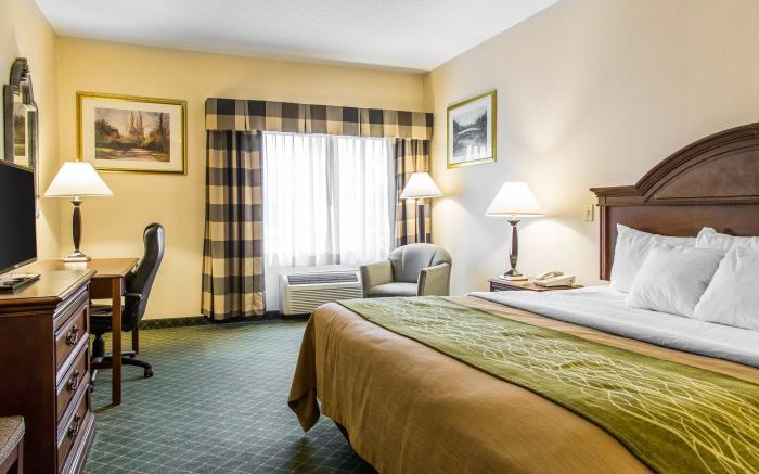 Comfort Inn East Windsor - Springfield