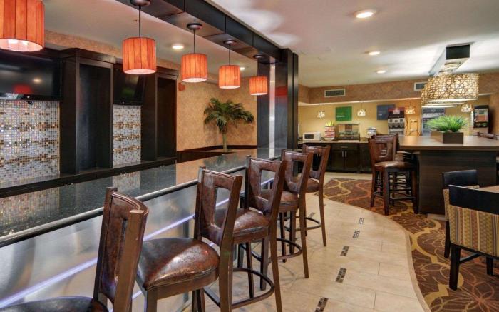 Spark by Hilton Grapevine DFW North