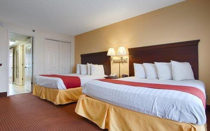 Best Western Ocean Sands Beach Resort