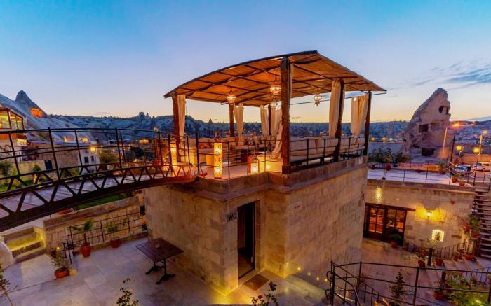 Artemis Cave Suites - Adults Only