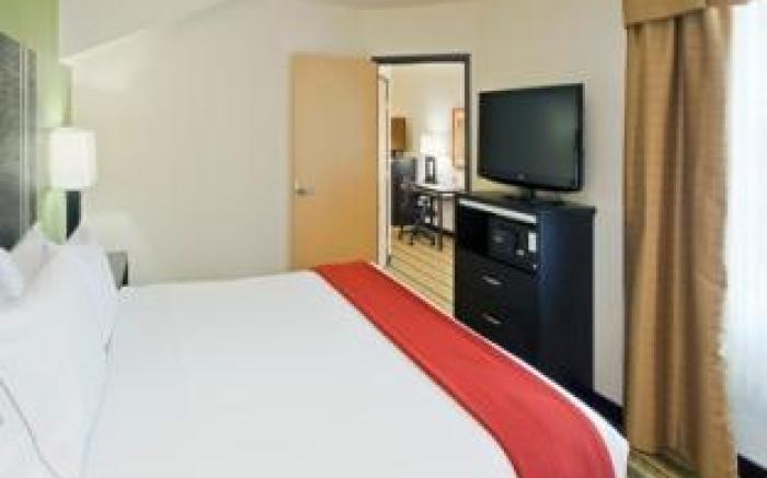Holiday Inn Express Berkeley By IHG
