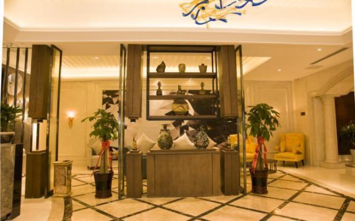 Borrman Hotel Guilin Two Rivers and Four Lakes Elephant Hill Park
