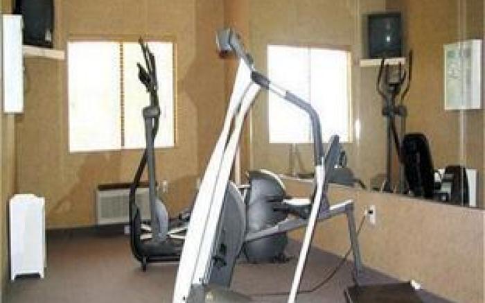 Holiday Inn Express Hotel & Suites Elgin By IHG