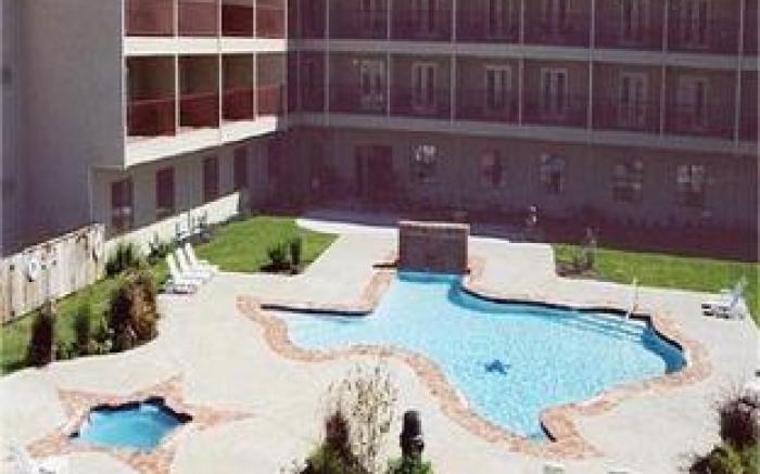 Holiday Inn Express & Suites Kerrville By IHG